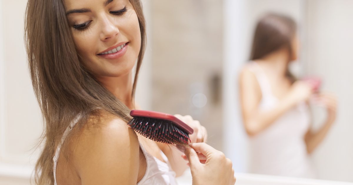 5 أشياء تحتاج إلى معرفته عن النساء وفقدان الشعر DHT