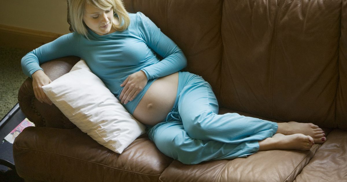 देर गर्भावस्था और वितरण में बेबी एस्पिरिन