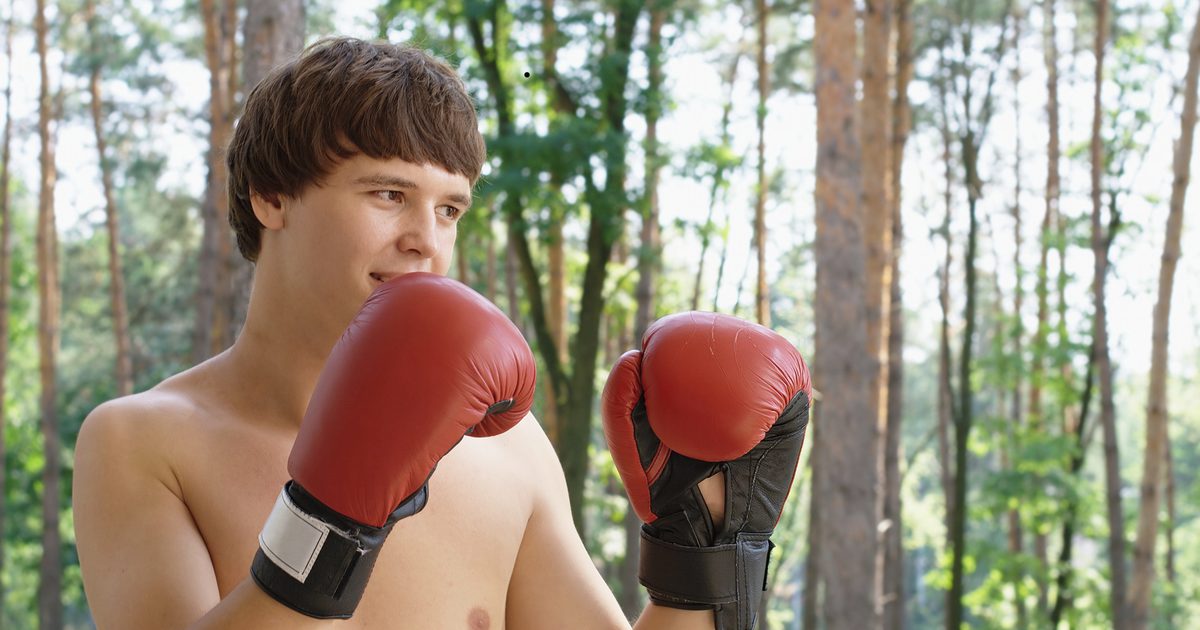 Boxing Jabs That Tear Rotator Mansjetter og ligamenter