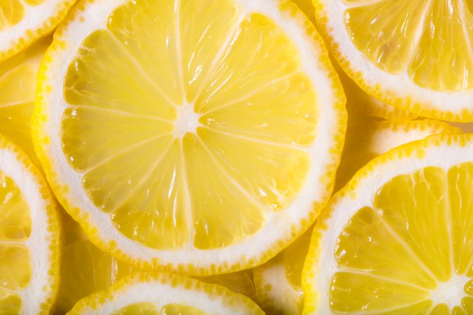 Kan sitrusfrukter forårsake kaldt øm?