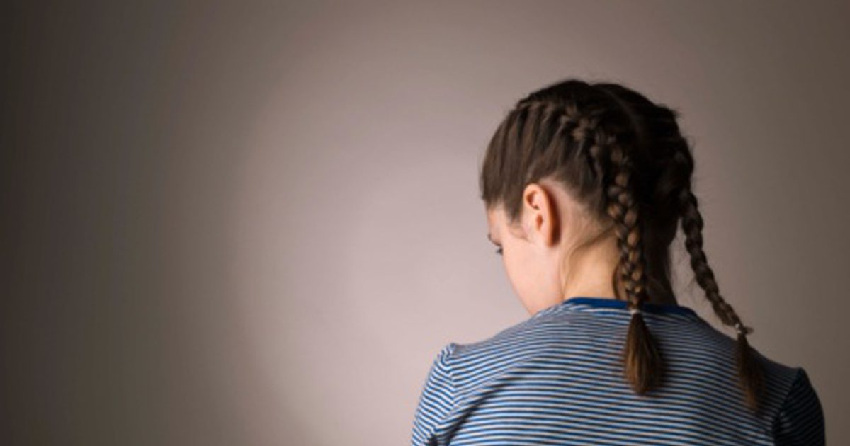 Przyczyny utraty włosów u nastoletnich dziewcząt