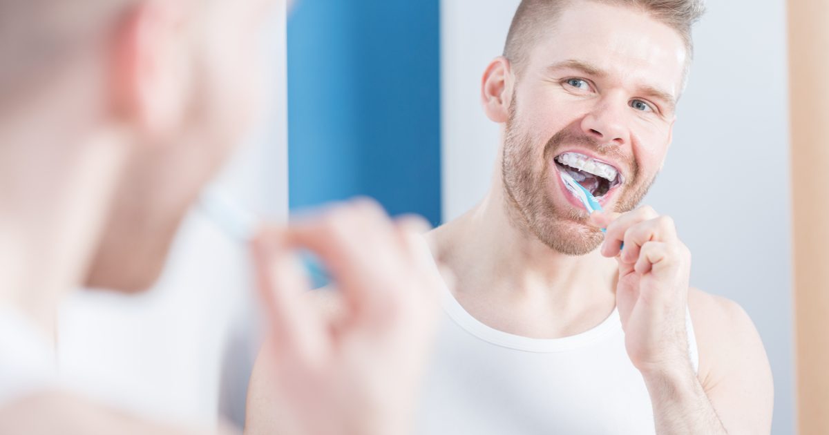 Tuggummi efter borstning av tänder