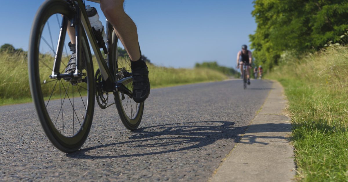Má cyklistika dělat hemeroidy horší?