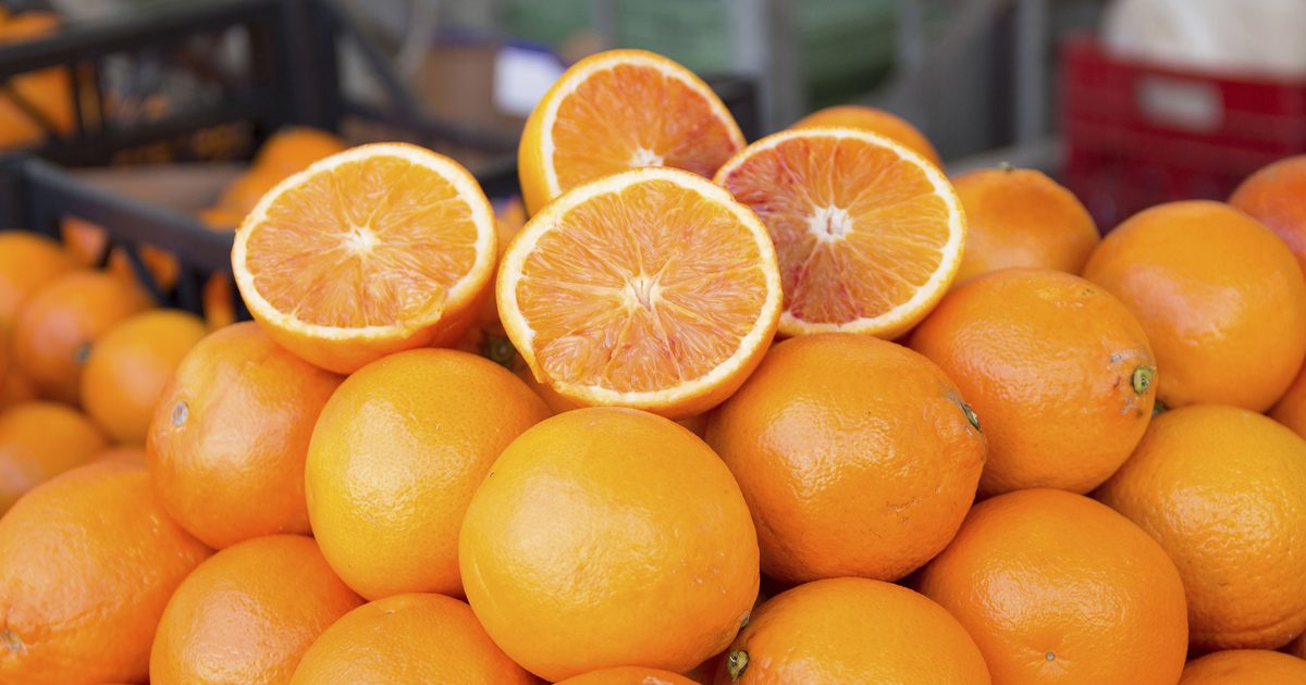 Hjelper spise appelsiner detox leveren?