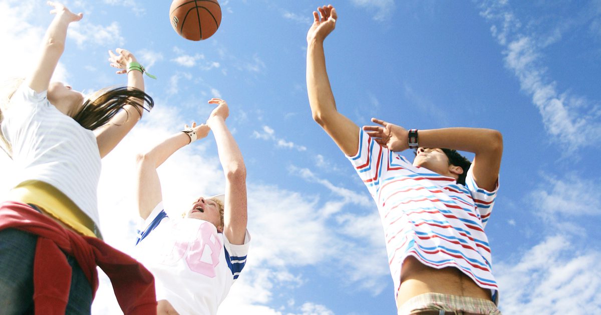 Giver spille basketball rygsmerter værre?