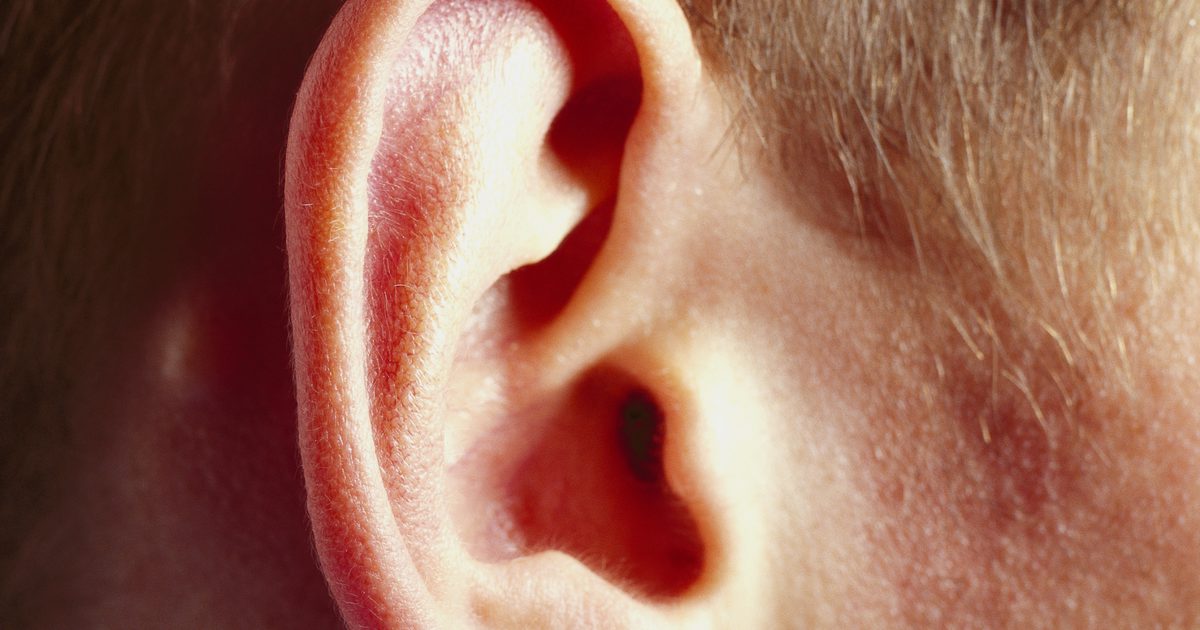 Ear Wax Remedies med en papirkegle