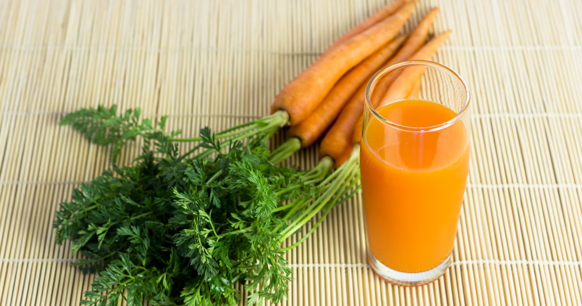 Čerstvá mrkvová šťava na zníženie krvného tlaku