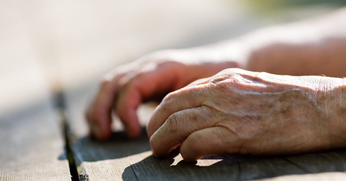 Kako artritis vpliva na skeletni sistem?