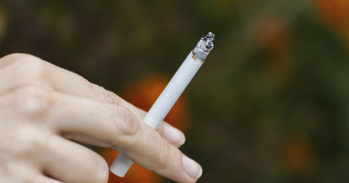 Как люди становятся зависимыми от курения