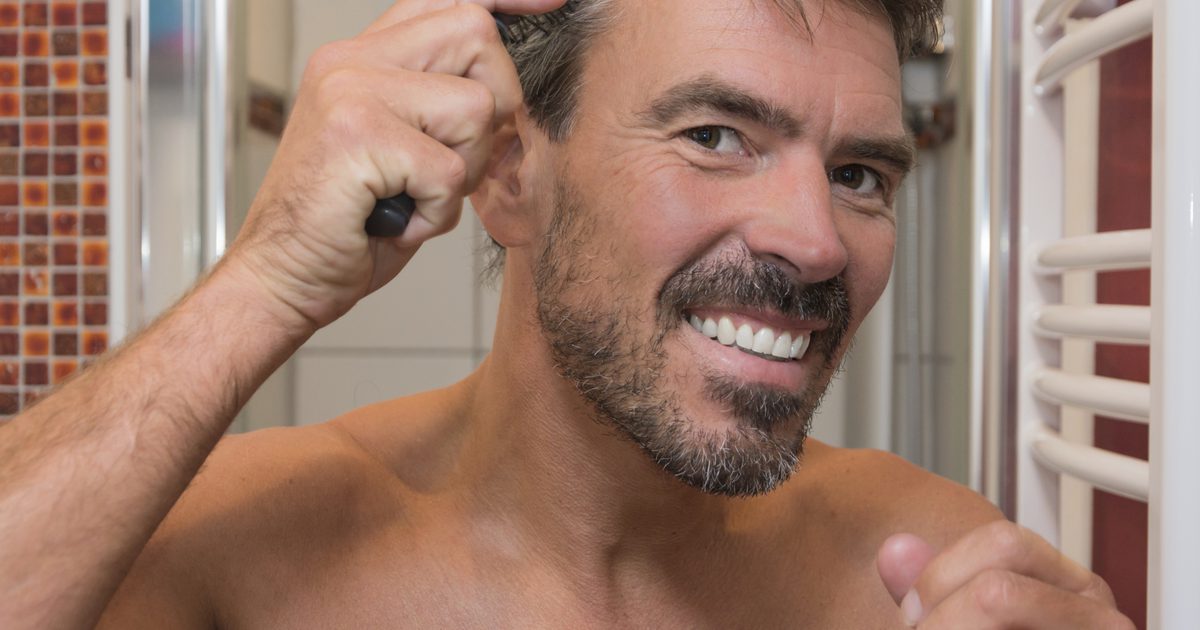 Kako preveriti svojo krtačo ali glavnik za izpadanje las