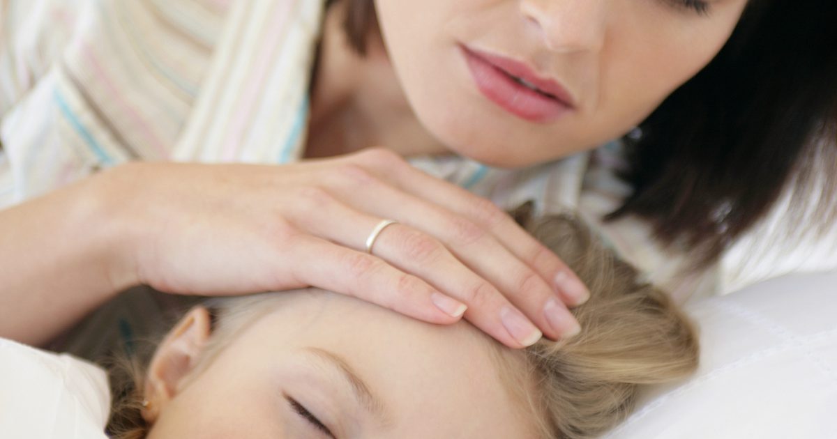 Hur man lättar en natt hosta hos barn