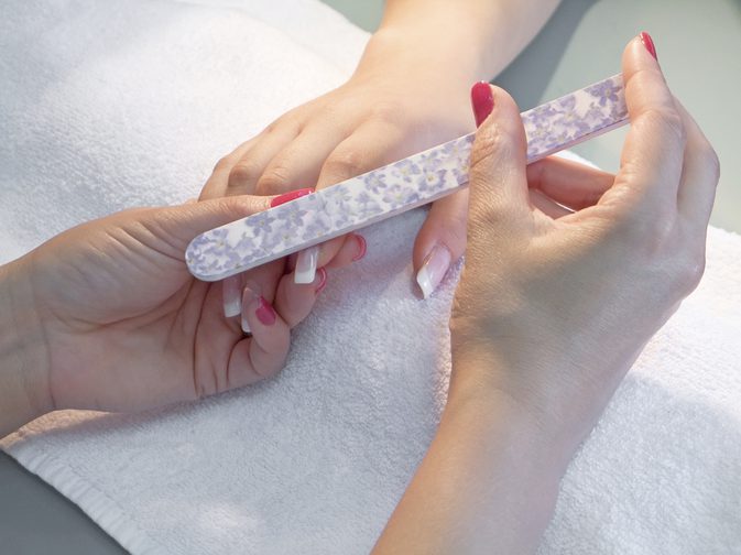Wie man Peeling Nails repariert