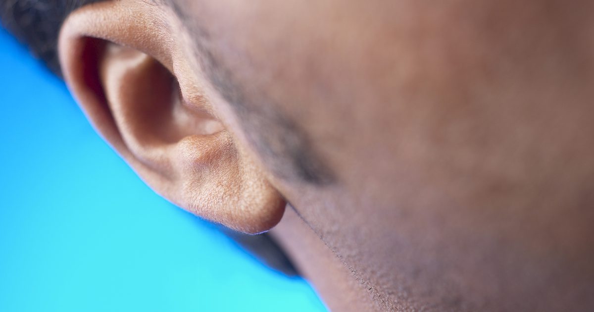 كيفية علاج التهاب الأذن مع حمض البوريك