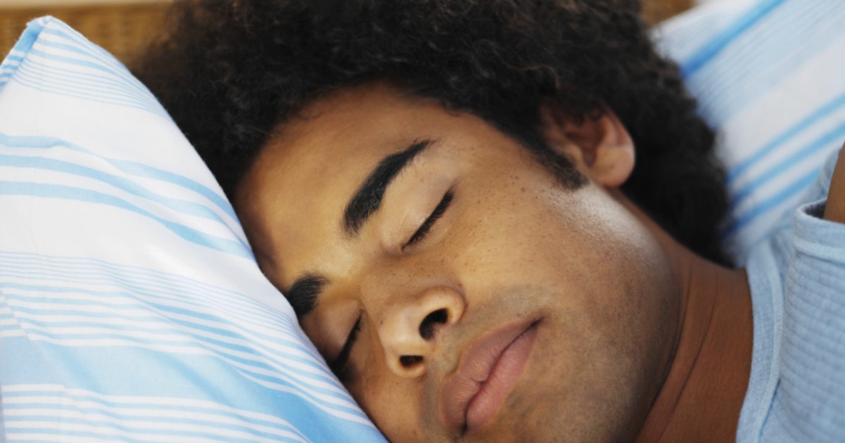 नींद के दौरान सिर में रक्त परिसंचरण बढ़ाएं