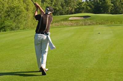 Kontuzja kolana z gry w golfa