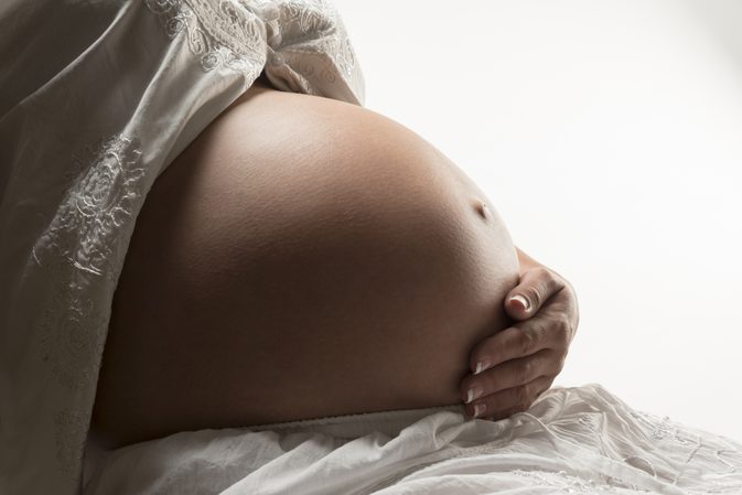 Lakterende mens gravid
