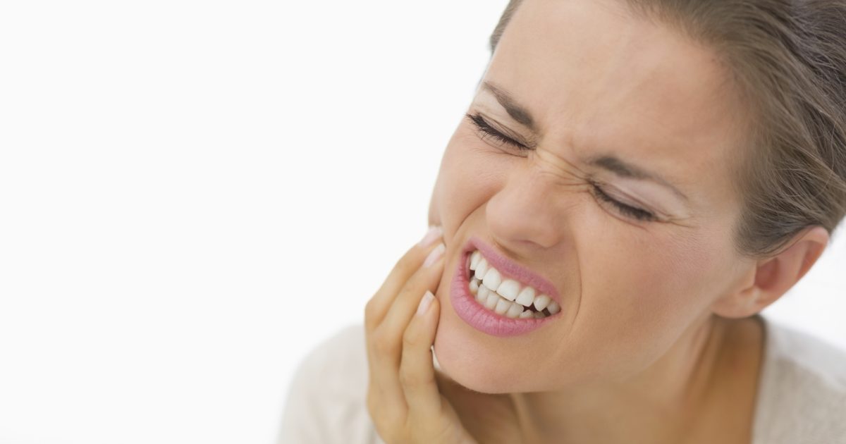 Bolavé dásně po extrakci