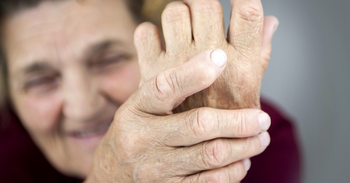 Hvad er forskellene mellem tendinitis og arthritis?