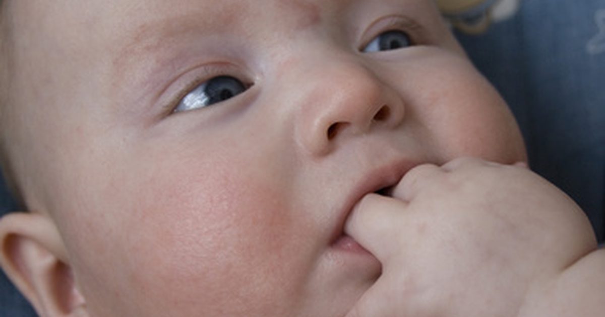Aké sú vedľajšie účinky lieku Prilosec u dojčiat?