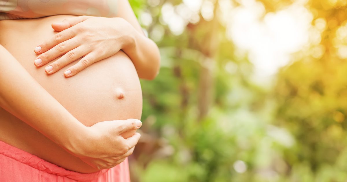 Kaj povzroča fetalne kolcanje?