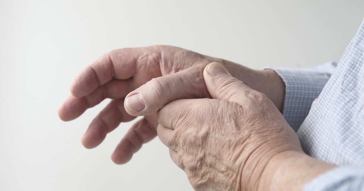 Co způsobuje bolesti kloubů prstů?