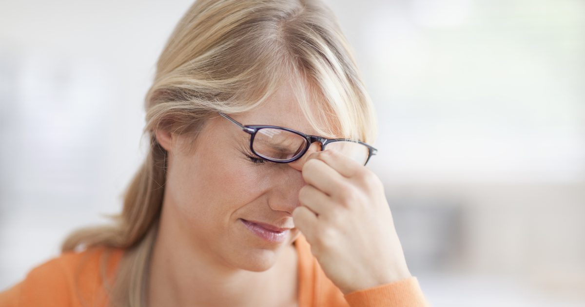 Wat veroorzaakt hoofdpijn in Detox-dieet?