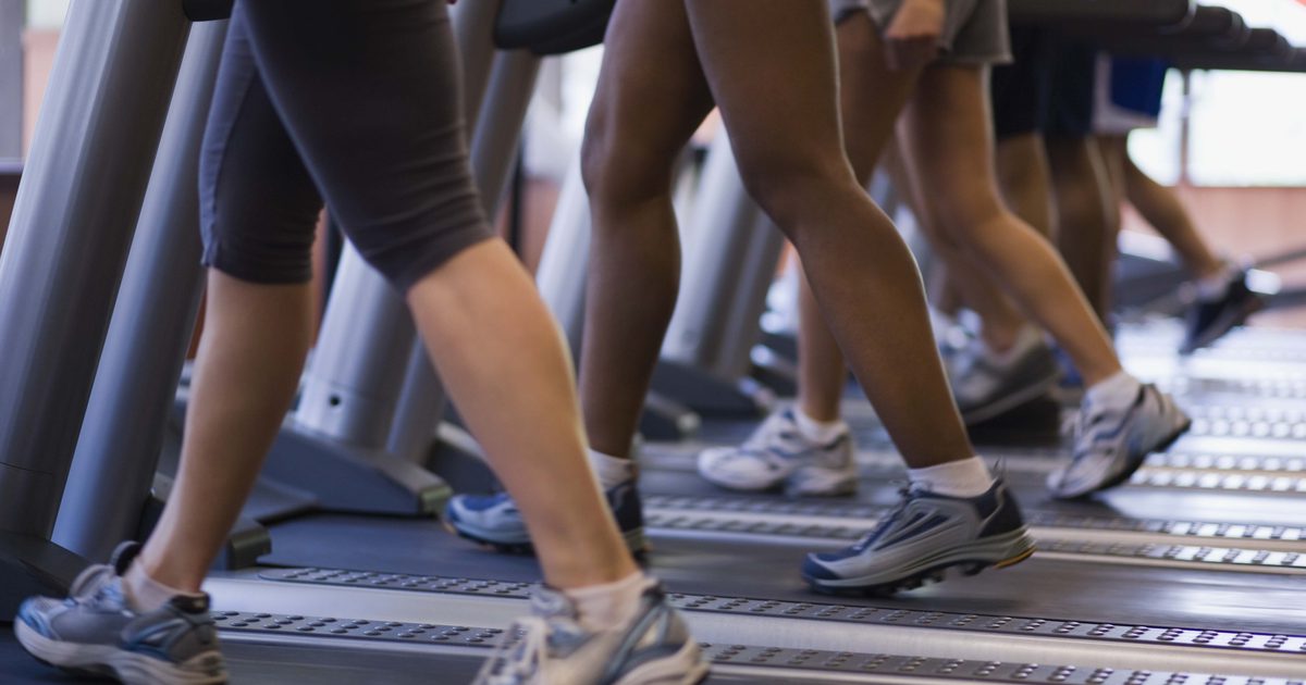 Co je lepší pro artritické kolena? Eliptické stroje nebo běžecké pásy?