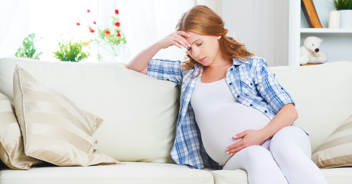 ماذا تفعل إذا كان مريضًا مع أنفلونزا أثناء الحمل؟