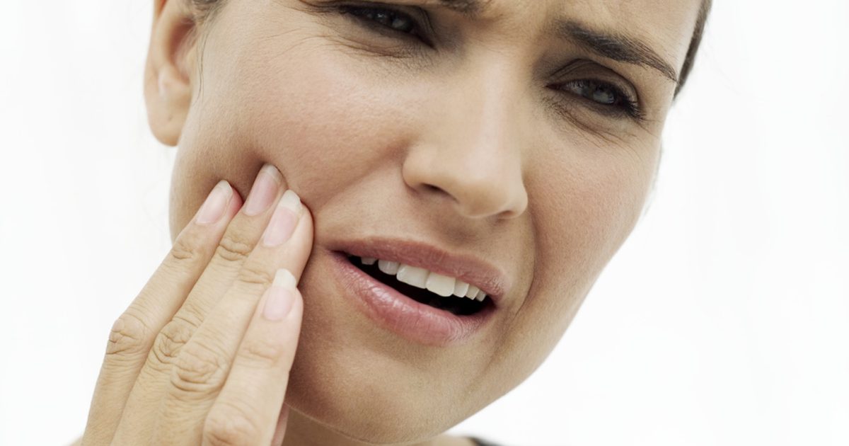 Зъбите Ви нараняват, когато изплакнете с водороден пероксид