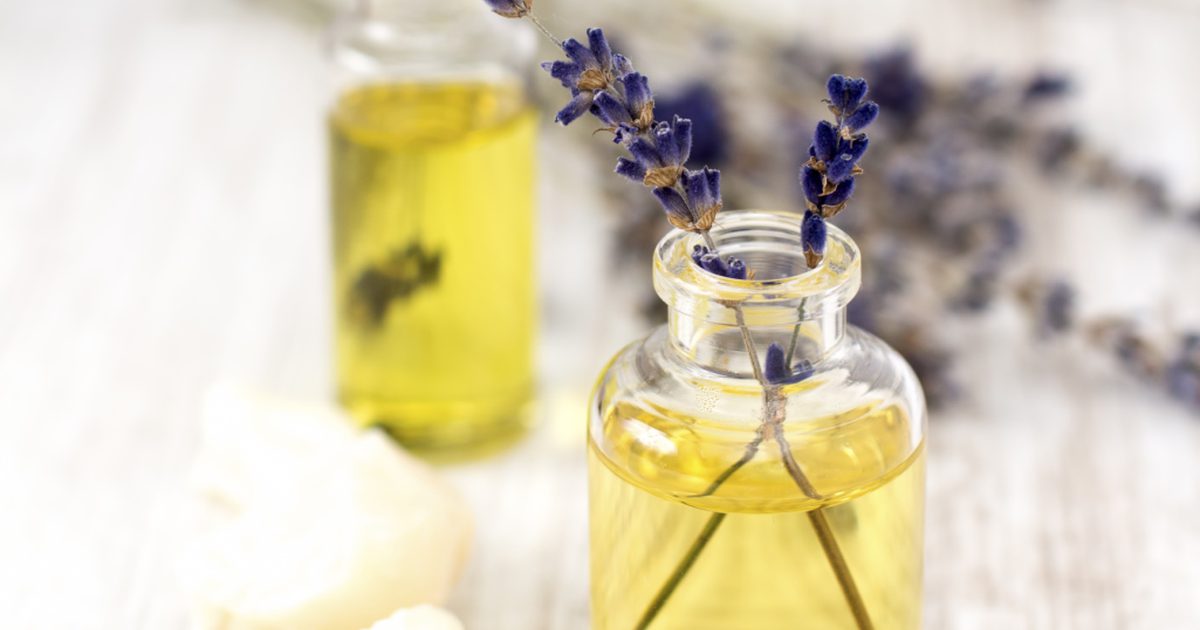 Může levandulový olej pomoci jizvy?