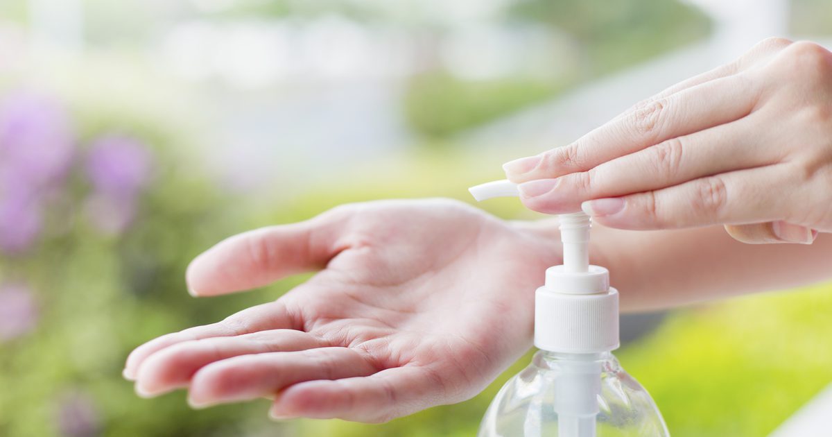 Опасностите от безводен ръчен сапун
