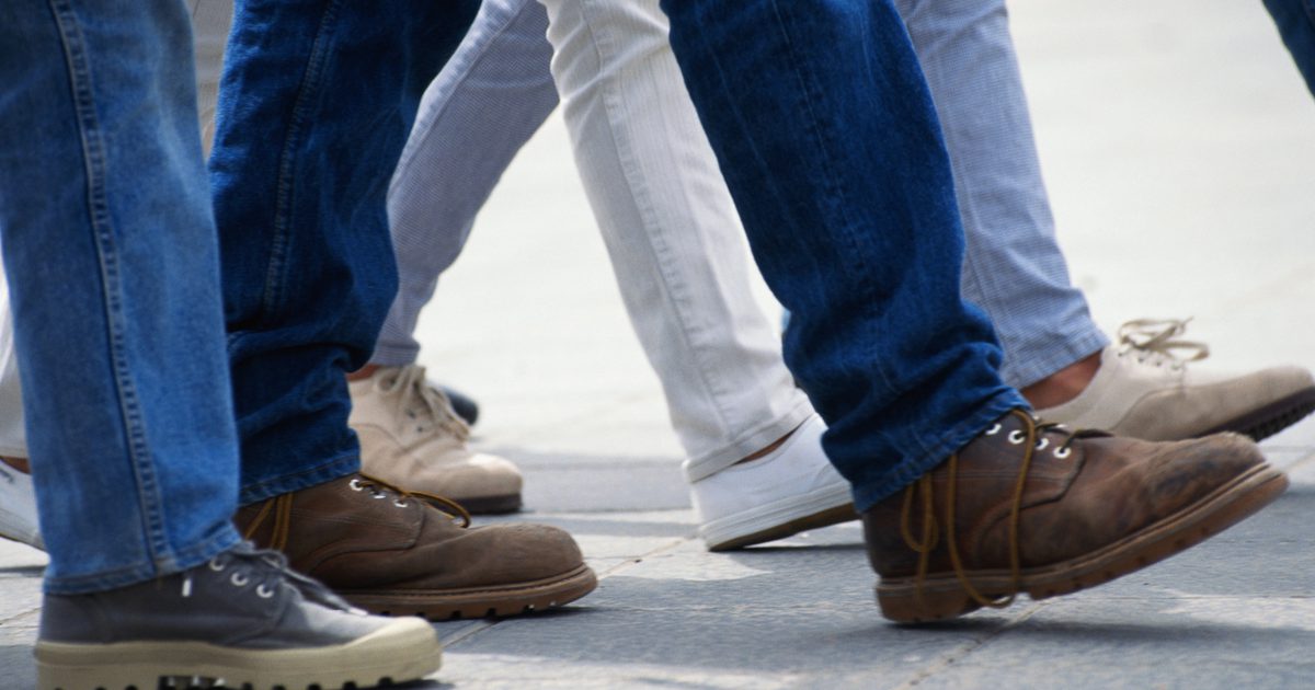 Skillnader mellan Bootcut & Straight Leg Jeans