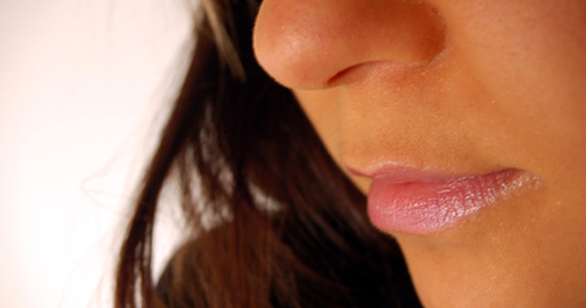 Здравословен домашен балсам за устни за устни