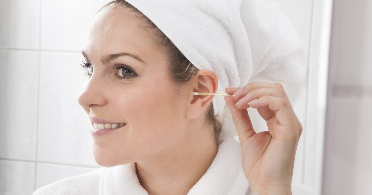 Jak leczyć zaskórniki w uchu