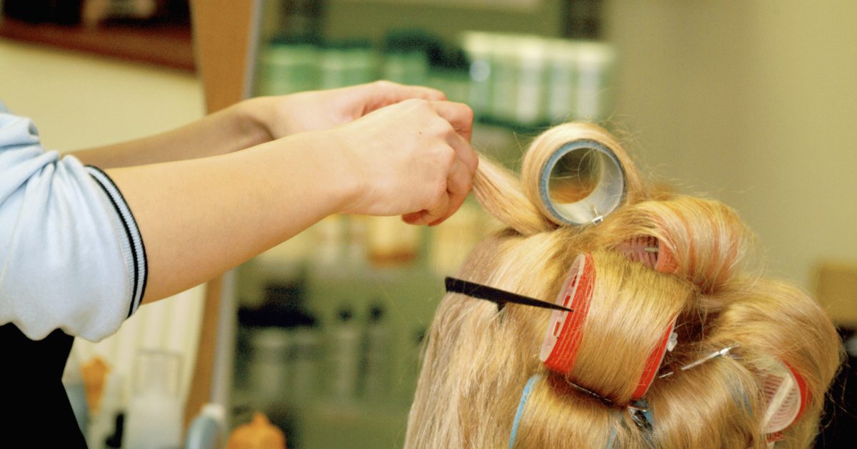 Как да изправите косата си без плоско желязо