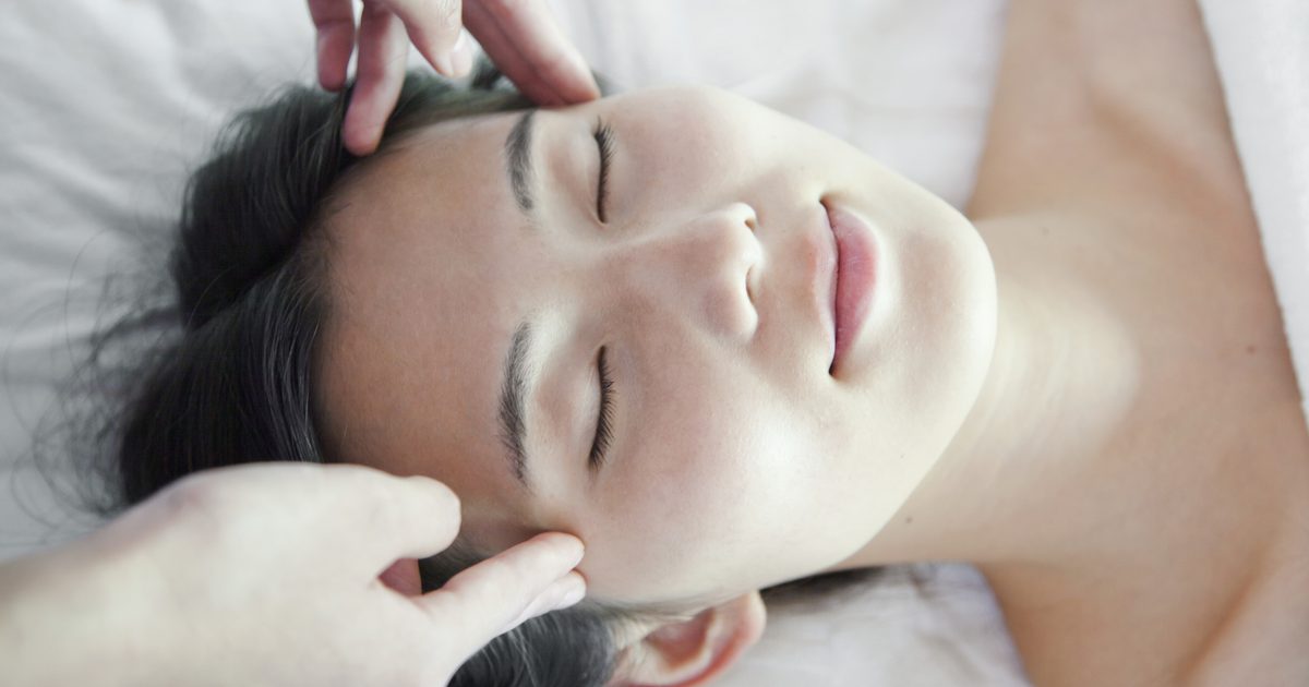 Hur man behandlar svimmelhet med massageterapi