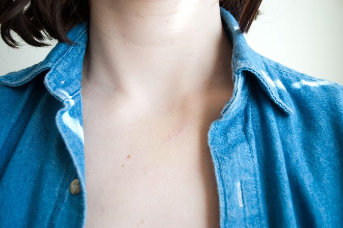 Hoe Face Concealer te gebruiken om littekens te verbergen