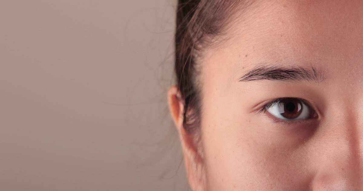 Ist es möglich, Ihre Augenbrauen dicker mit Rizinusöl zu wachsen?
