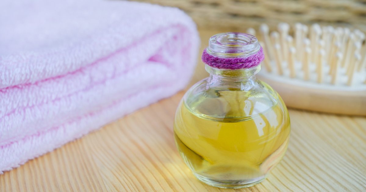 Olivový olej a poškozené vlasy
