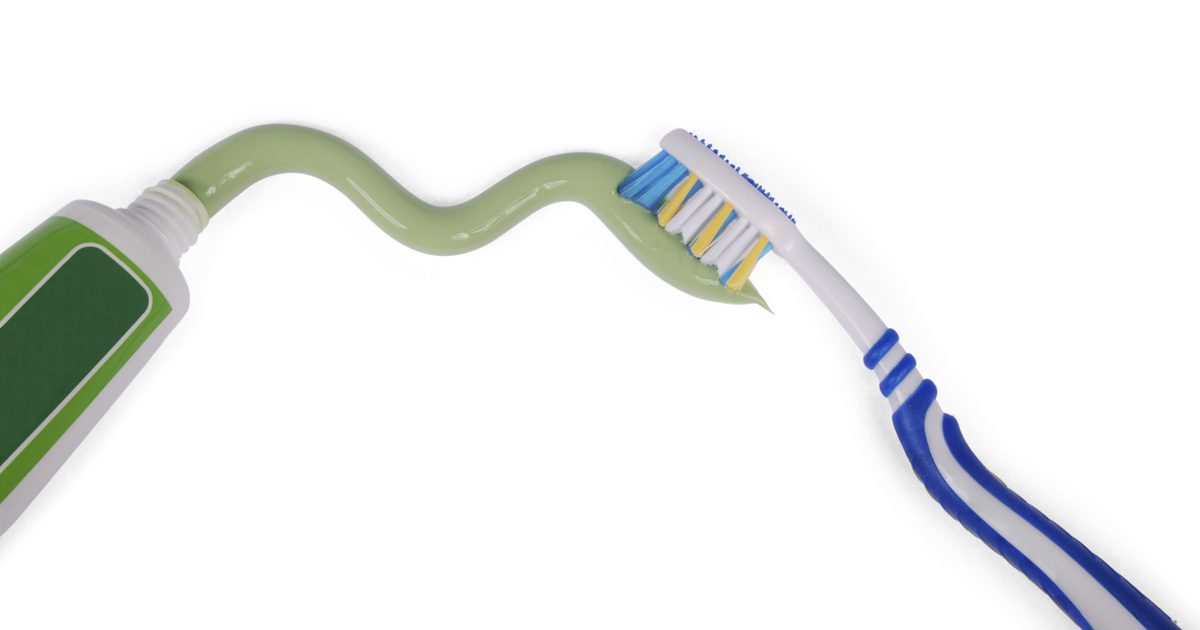 Какви са ползите от паста за зъби Neem?