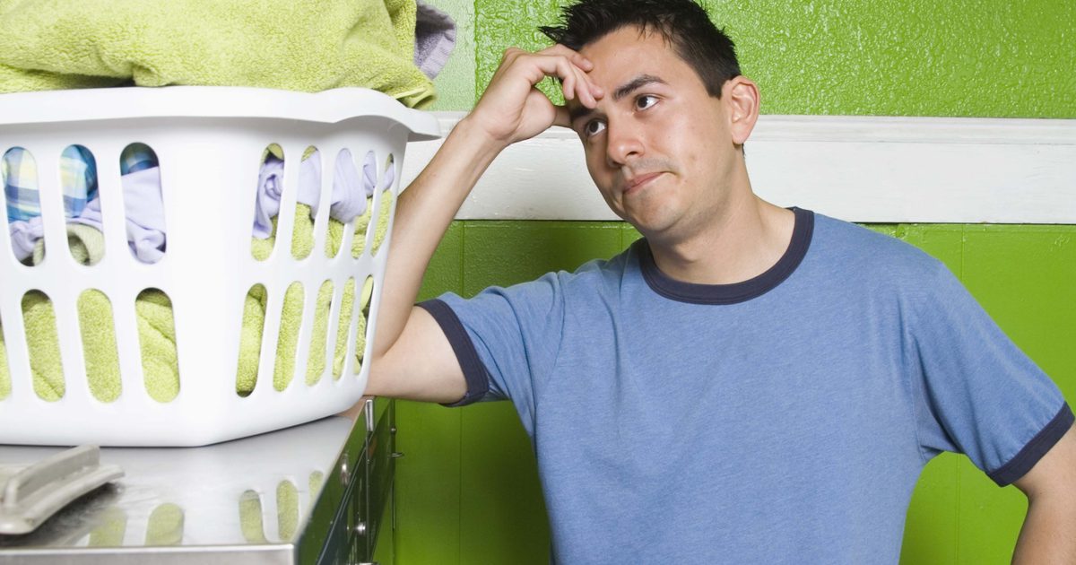 Hvad sker der, når du lægger for mange tøj i vasken?