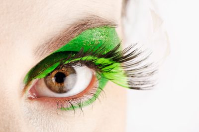Vilka Veggies orsakar ögonfrans tillväxt?