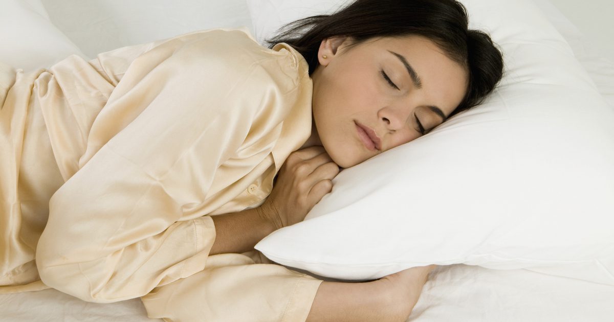 10 खाद्य पदार्थ जो आपको नींद में मदद करते हैं