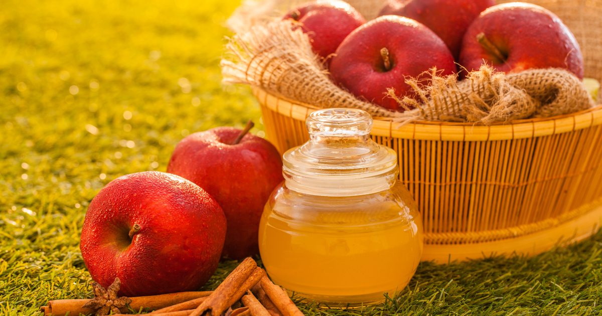 Jabolčni kiki in oljčno olje za žolčnik