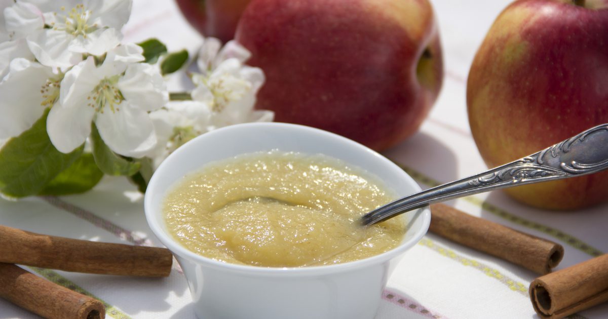 Има ли ползи за здравето на ябълките в сравнение със суровите ябълки?