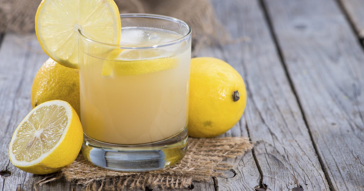 Fordele og bivirkninger af citronsaft