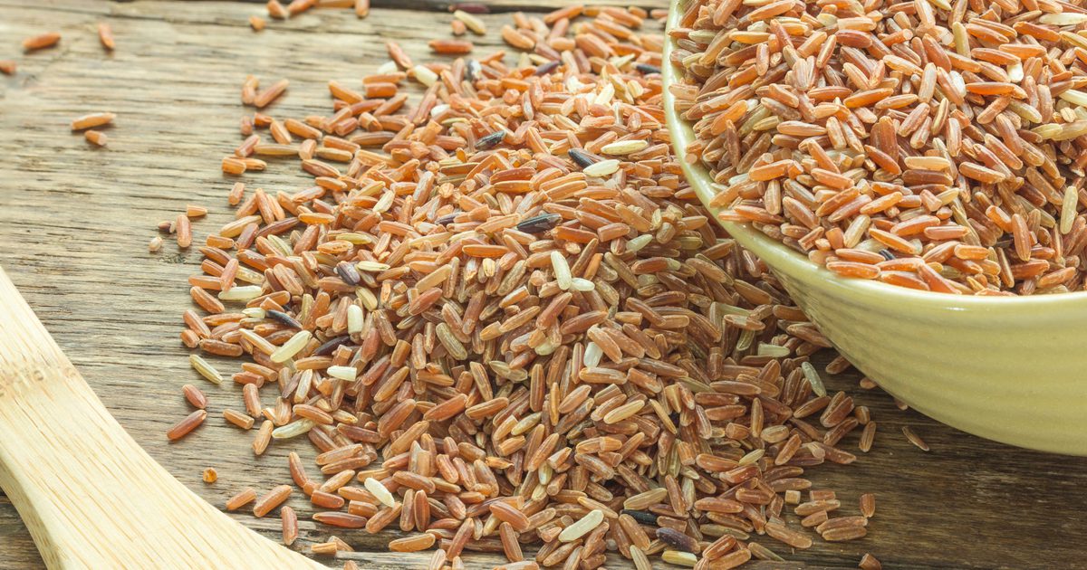 Opzwellen van bruine rijst