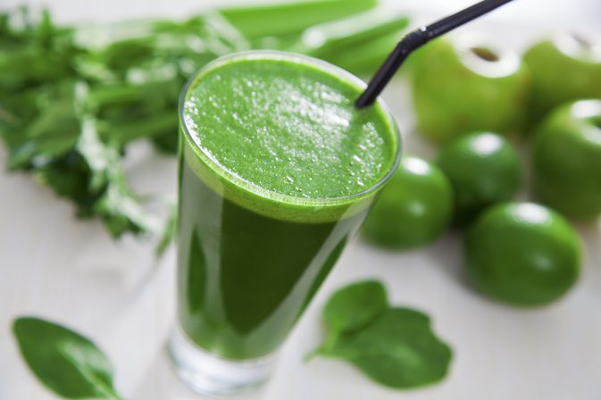 السعرات الحرارية في عصير الأخضر