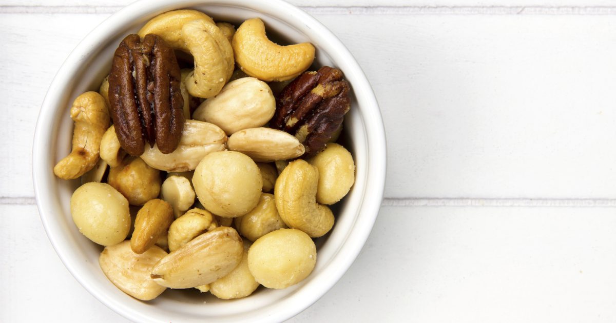 Může jíst ořechy vám pomůže získat sval?