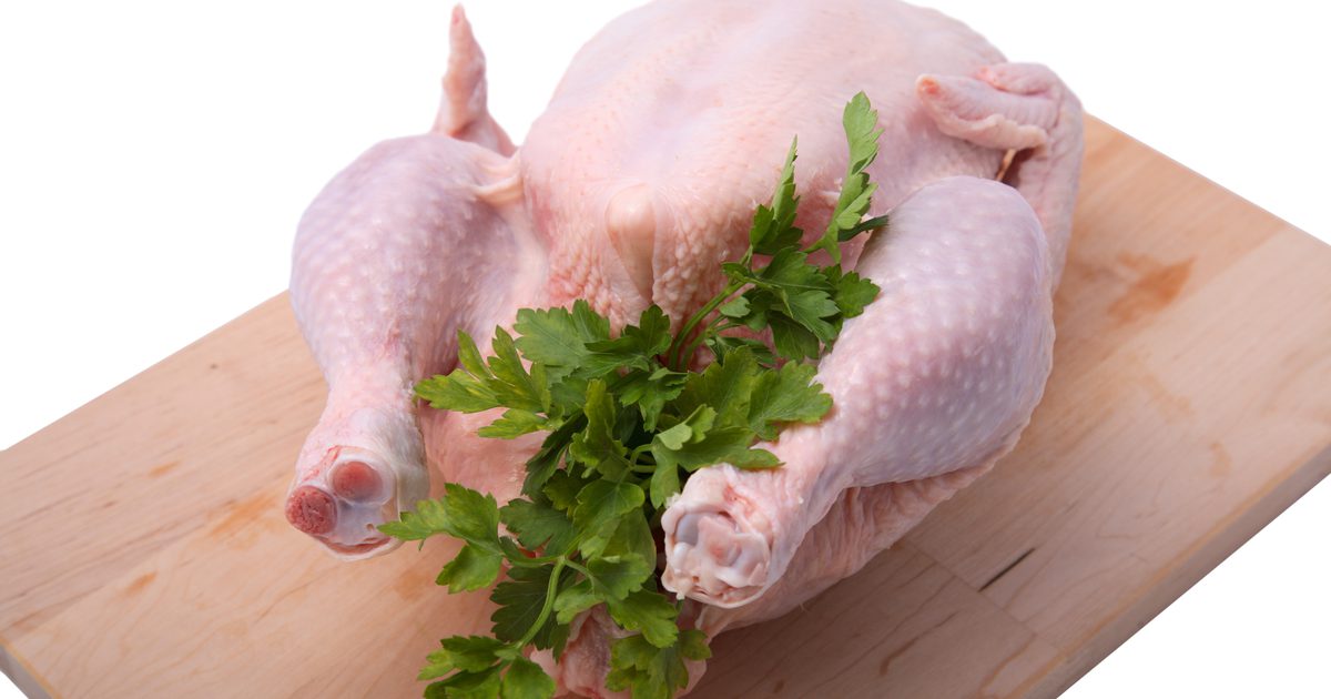 Kan jeg lage kylling rett fra å være frossen?